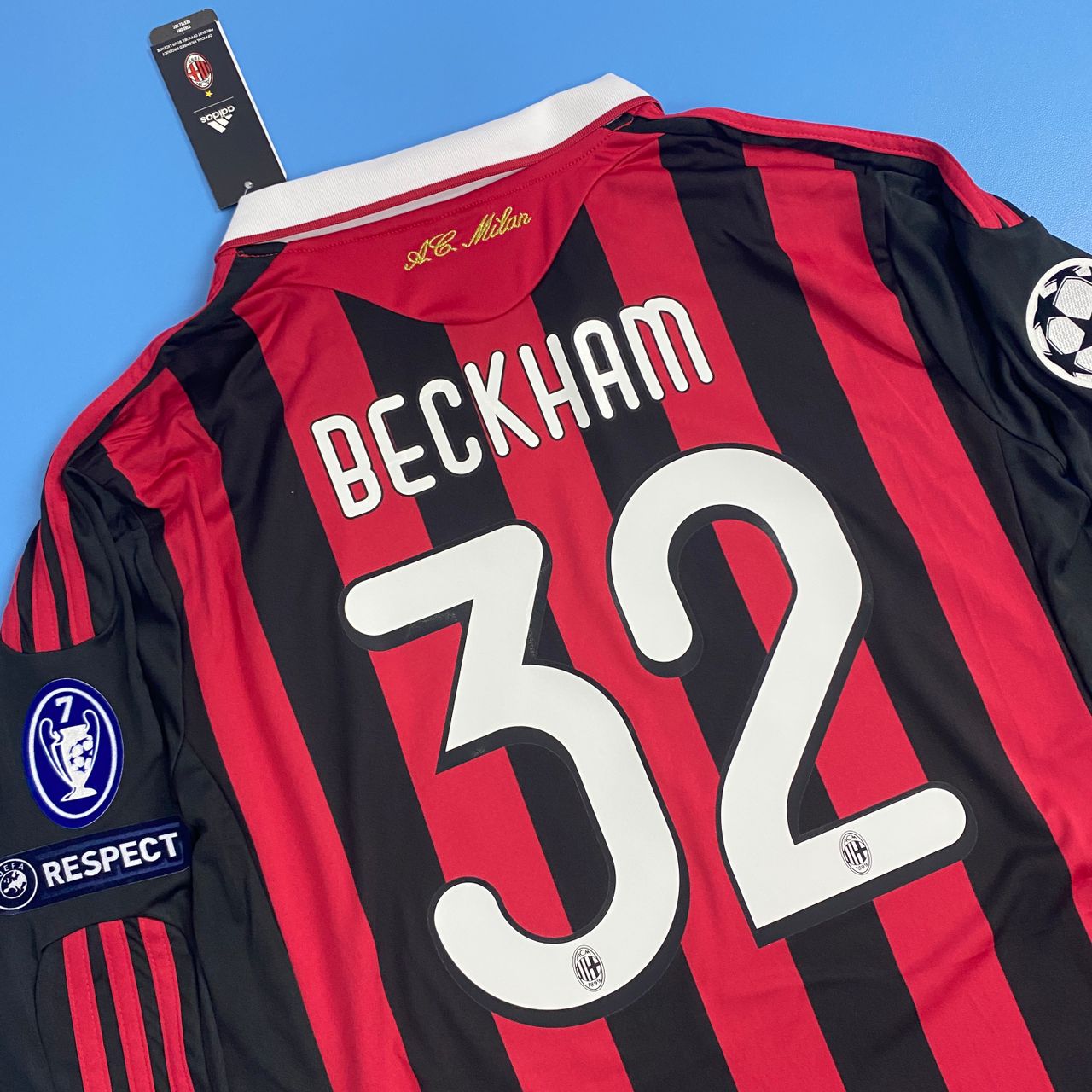 AC Milan 2009/2010 Home Football Shirt Soccer Jersey - David Beckham #32 Mens