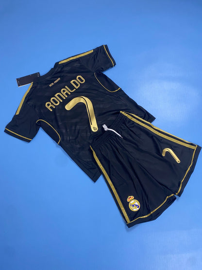 Real Madrid 2011/12 UEFA Champions League Kids Youth Black Home Kit - Cristiano Ronaldo #7
