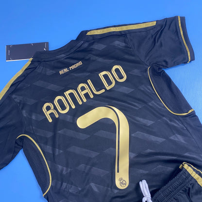 Real Madrid 2011/12 UEFA Champions League Kids Youth Black Home Kit - Cristiano Ronaldo #7