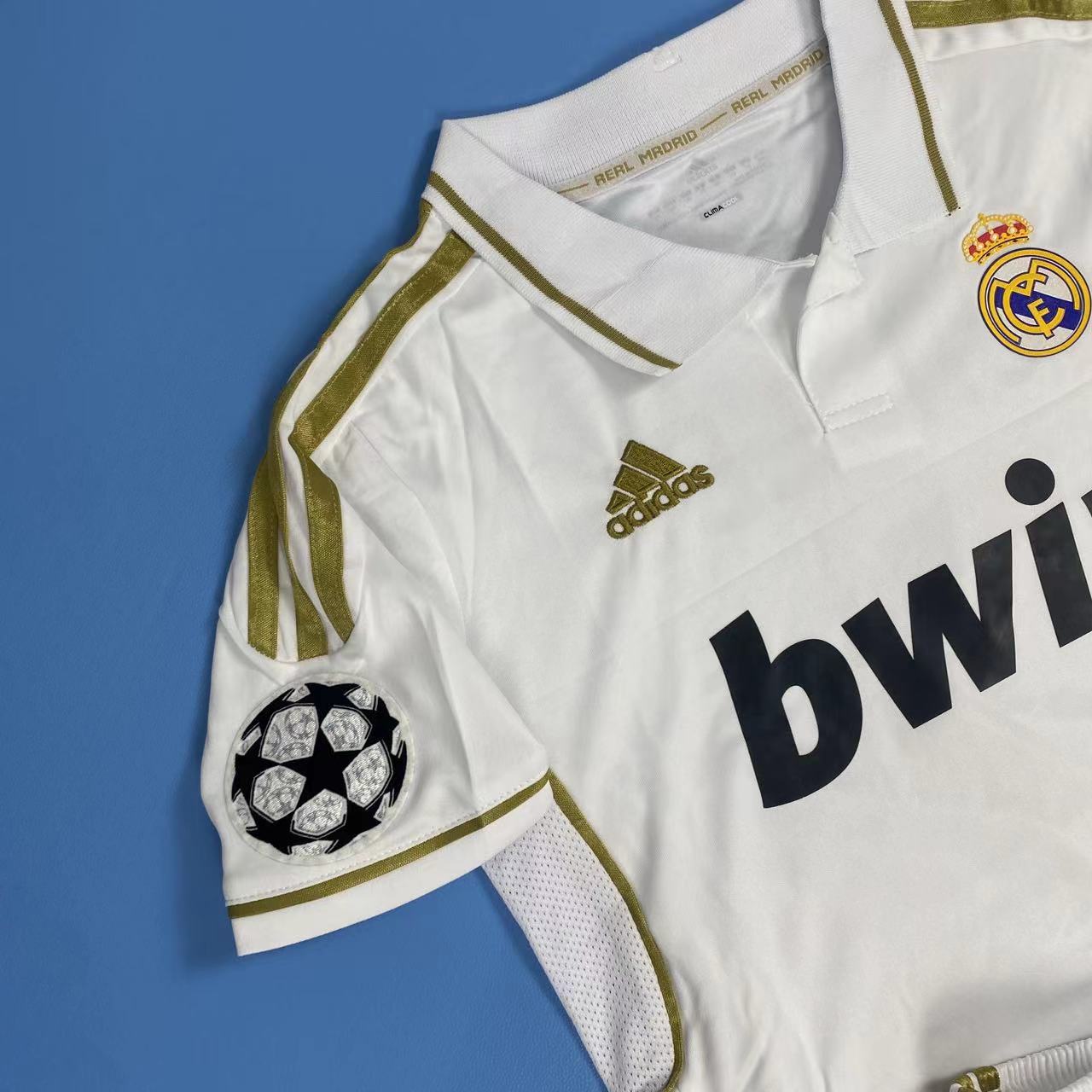 Real Madrid 2011/12 UEFA Champions League Kids Youth Home Kit - Cristiano Ronaldo #7