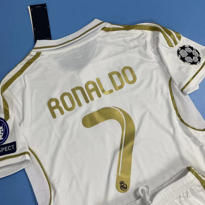 Real Madrid 2011/12 UEFA Champions League Kids Youth Home Kit - Cristiano Ronaldo #7
