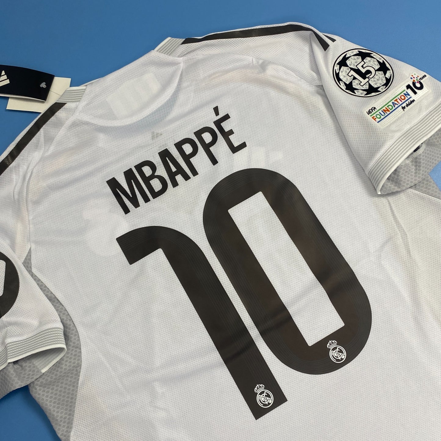 Real Madrid Home 2025/26 Mens Jersey - Kylian Mbappe #10