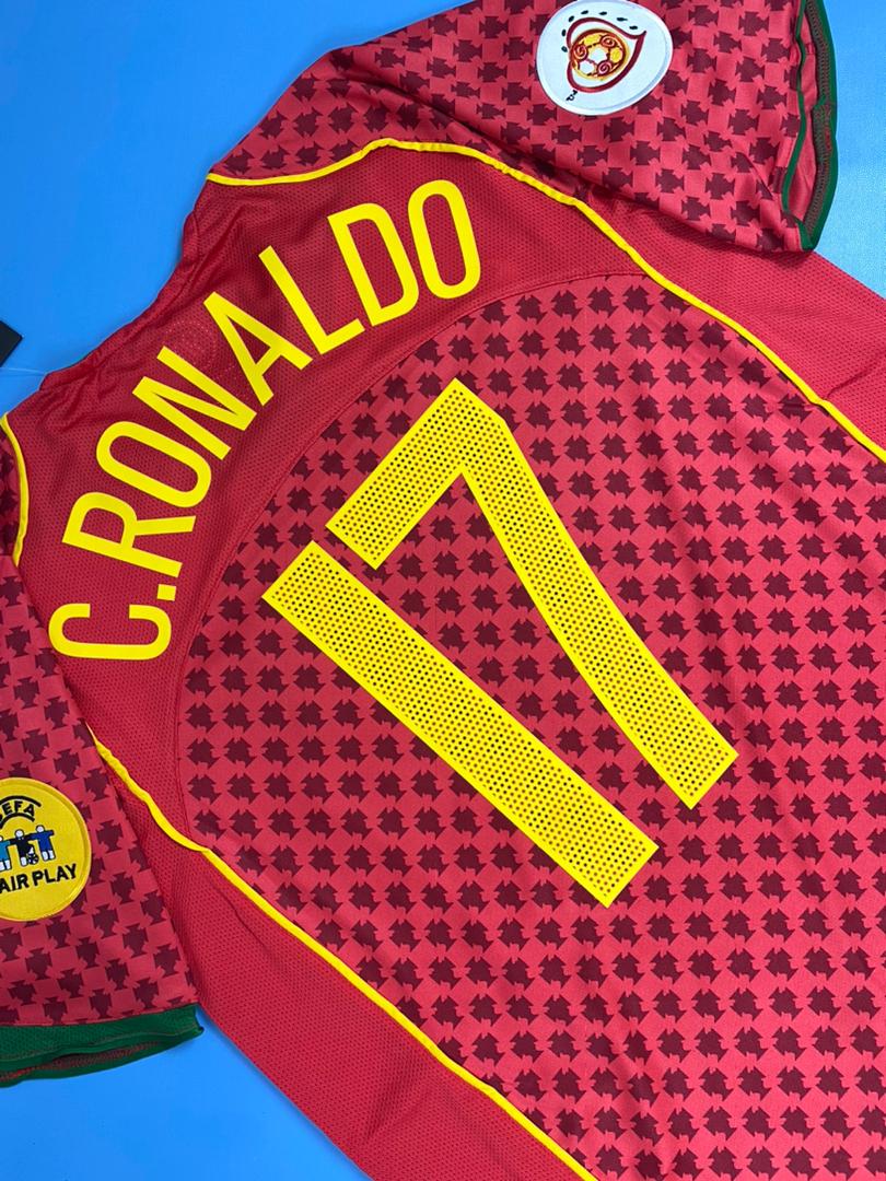 Portugal 2004/2005 Euro Final Home Retro Mens Jersey - C.Ronaldo #17