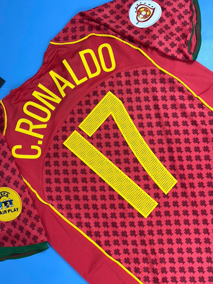 Portugal 2004/2005 Euro Final Home Retro Mens Jersey - C.Ronaldo #17