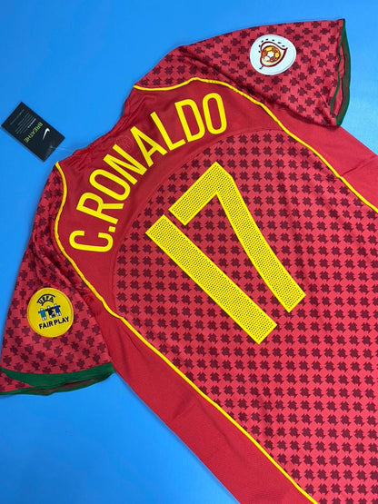 Portugal 2004/2005 Euro Final Home Retro Mens Jersey - C.Ronaldo #17