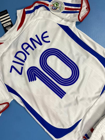 Zidane 10 France 2006 2007 White Kids Youth Kit