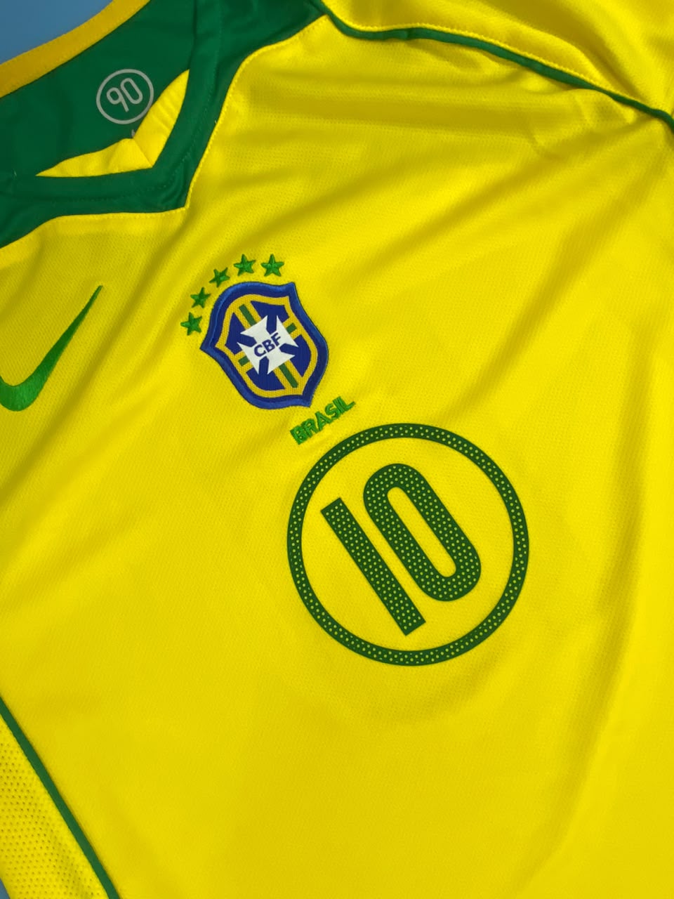 2004 Brazil Home Retro Jersey Ronaldinho #10 Vintage Iconic Youth Kids
