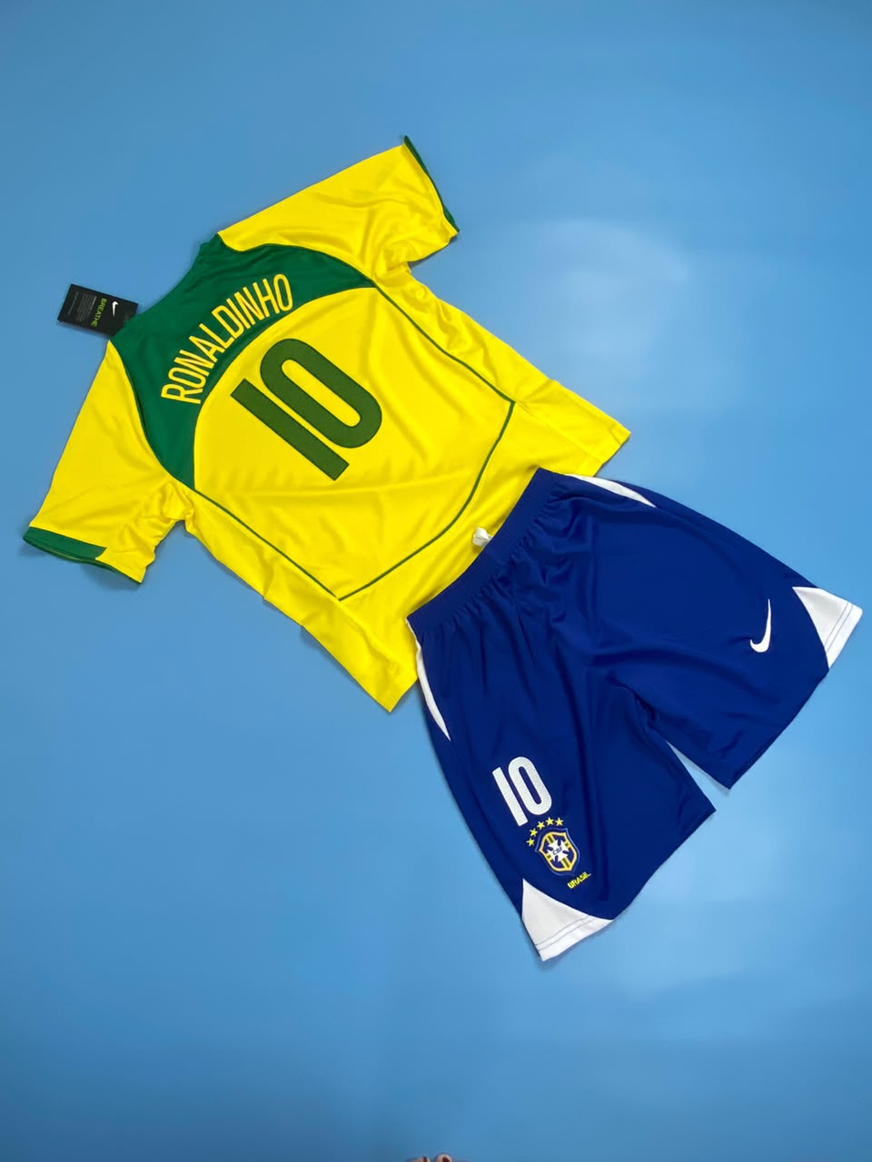 2004 Brazil Home Retro Jersey Ronaldinho #10 Vintage Iconic Youth Kids