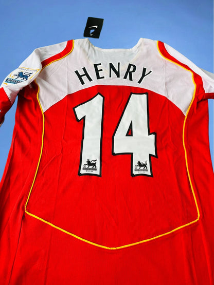 Arsenal Retro Long Sleeve Football Jersey - Thierry Henry